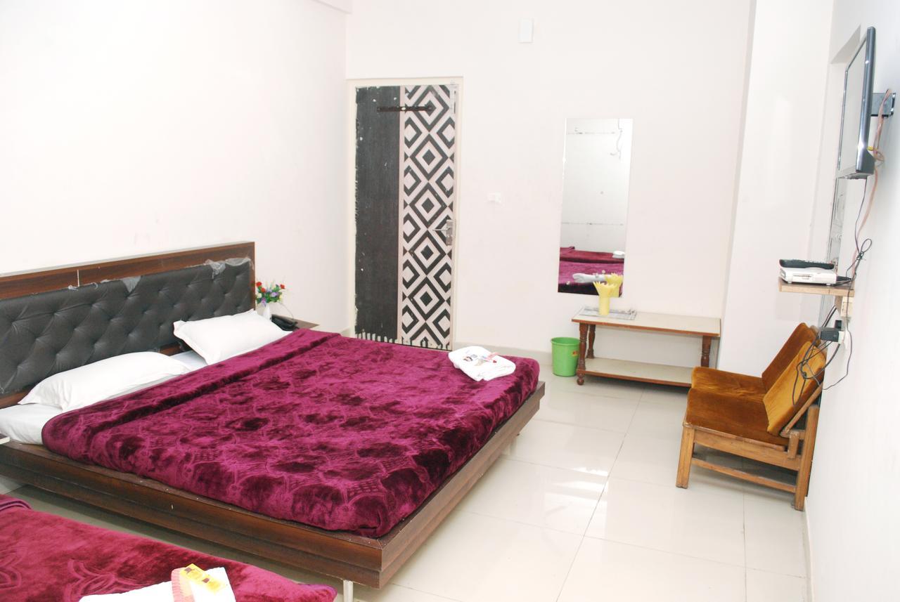 Hotel Harish Palace Agra (Uttar Pradesh) Bagian luar foto